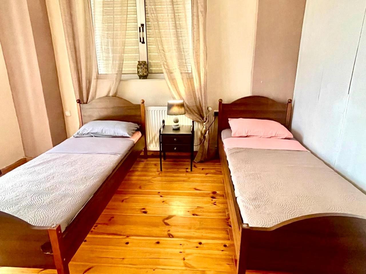 Villa Amia Артемида Екстериор снимка